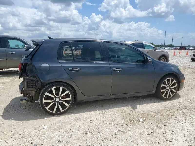 2013 VOLKSWAGEN GTI   