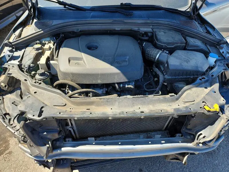 2017 VOLVO XC60 T6 INSCRIPTION  
