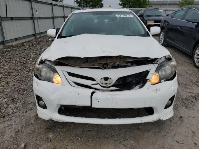 2013 TOYOTA COROLLA BASE  