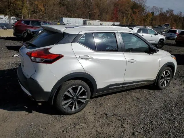 2019 NISSAN KICKS S  