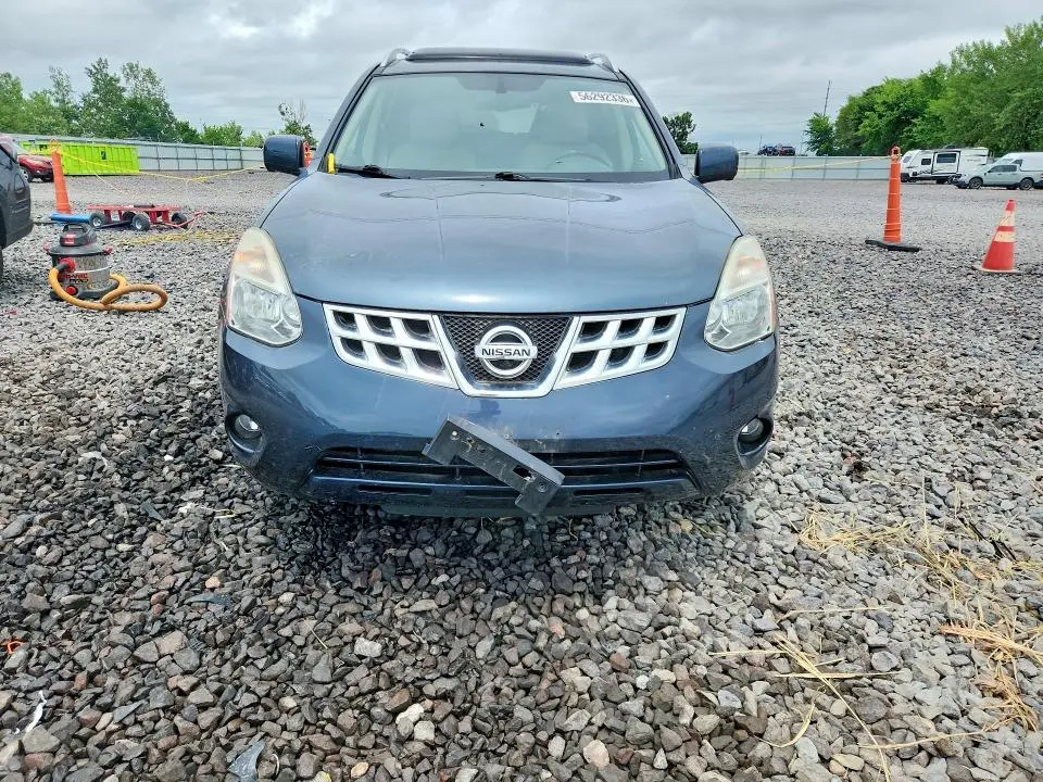 2012 NISSAN ROGUE S  