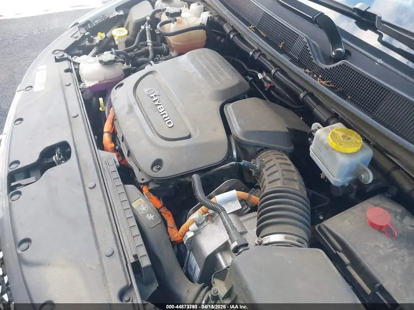 2023 CHRYSLER PACIFICA HYBRID TOURING L