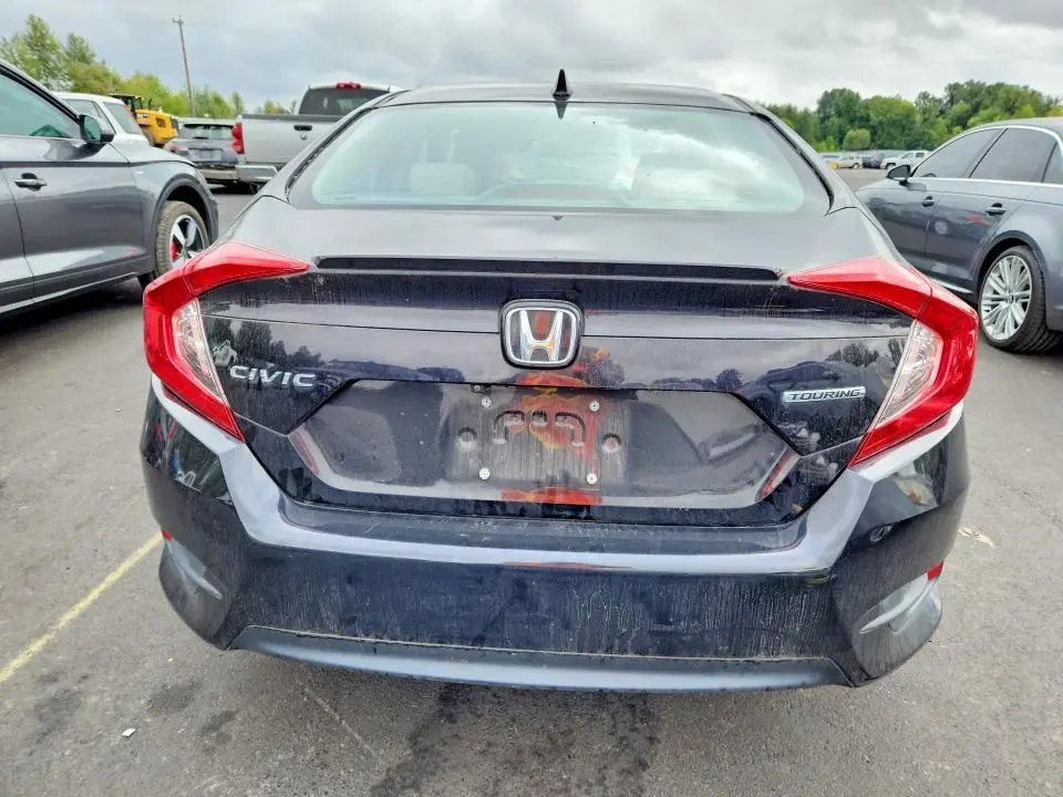 2017 HONDA CIVIC TOURING  