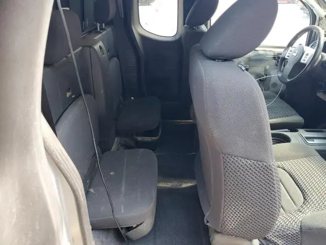 2018 NISSAN FRONTIER SV  