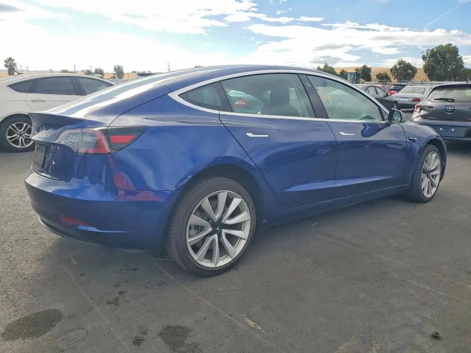 2020 TESLA MODEL 3   