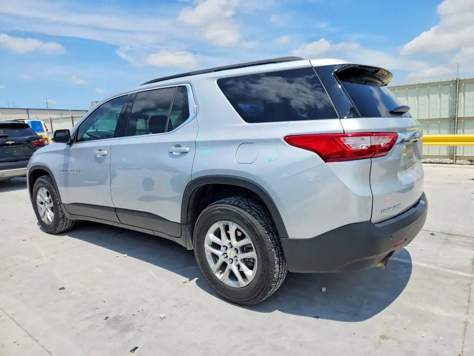 2021 CHEVROLET TRAVERSE LT  