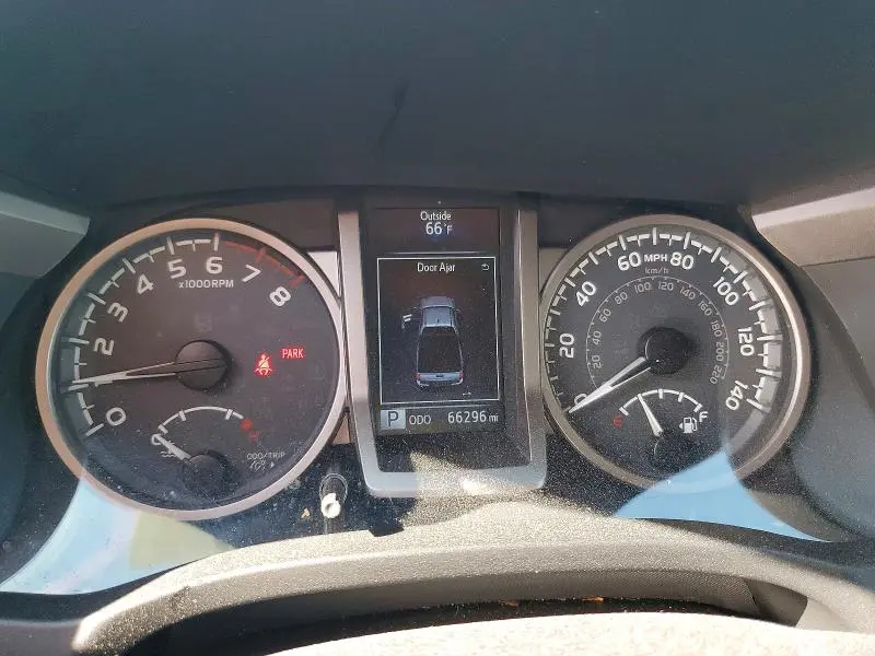 2017 TOYOTA TACOMA SR5 V6  