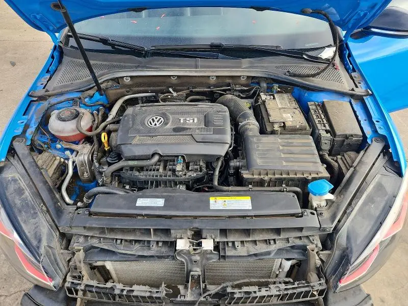 2021 VOLKSWAGEN GTI S  