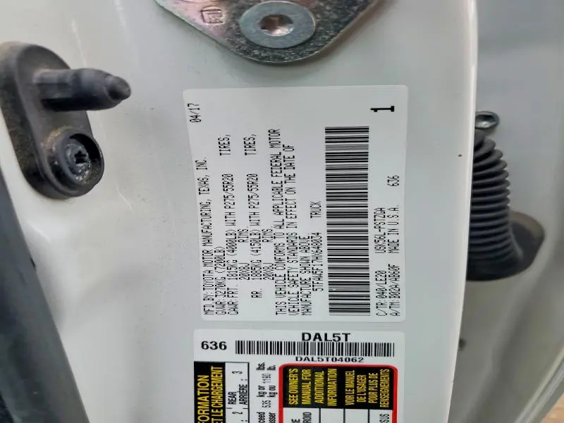 2017 TOYOTA TUNDRA PLATINUM  