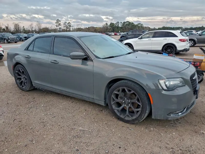 2019 CHRYSLER 300 S  