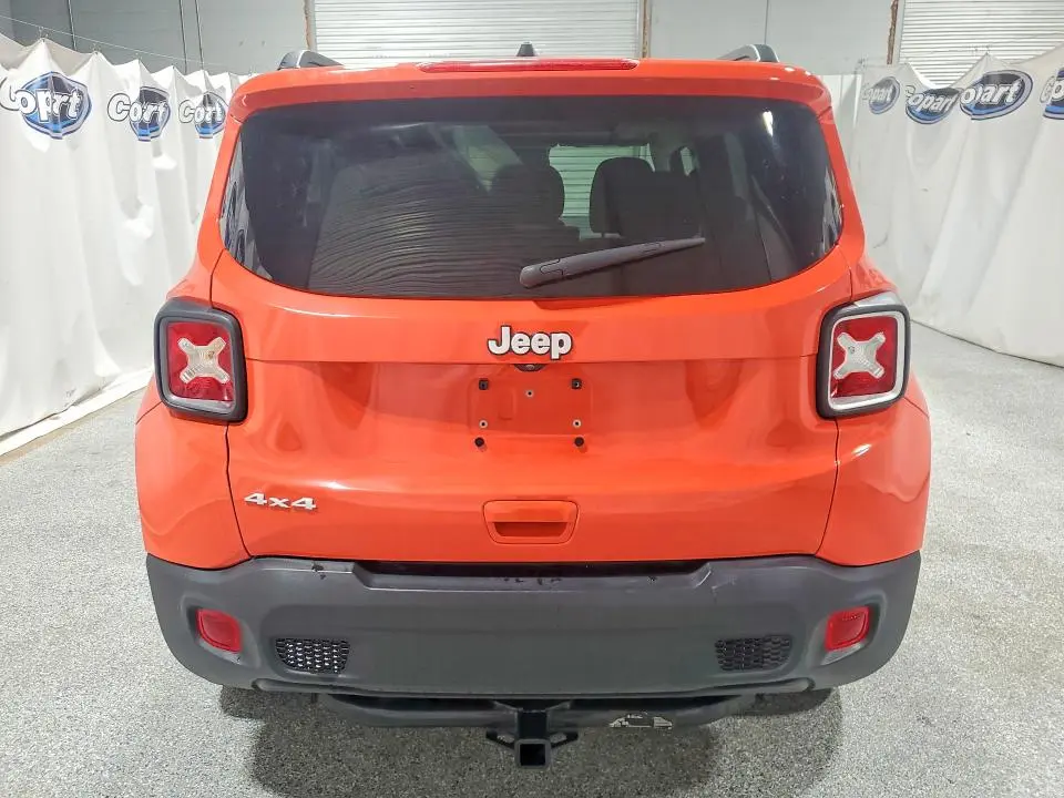 2021 JEEP RENEGADE LATITUDE  