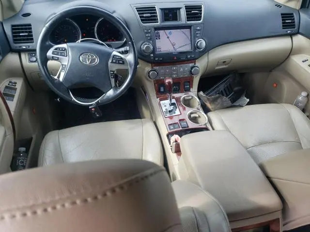 2011 TOYOTA HIGHLANDER LIMITED  