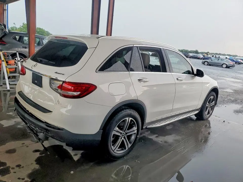 2019 MERCEDES-BENZ GLC 300 4MATIC  