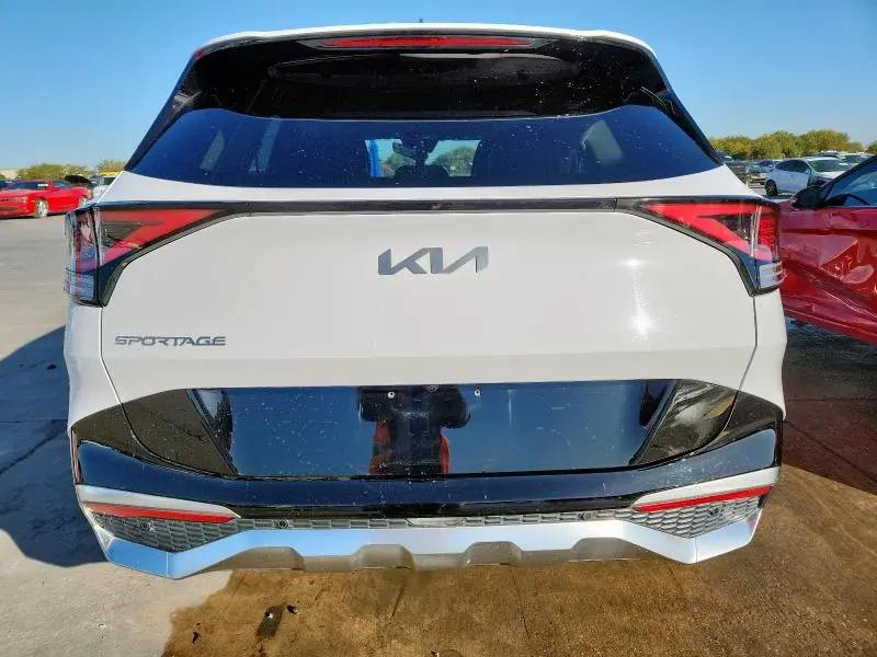 2023 KIA SPORTAGE SX  