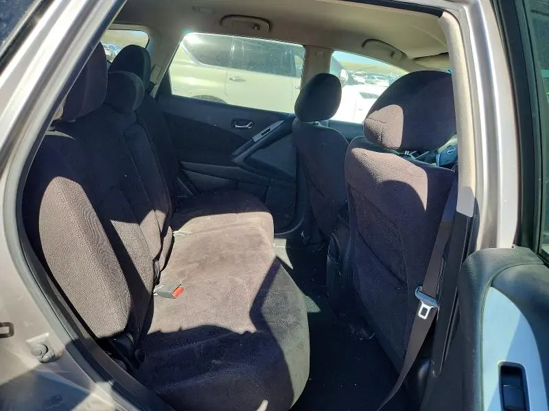 2011 NISSAN MURANO S  