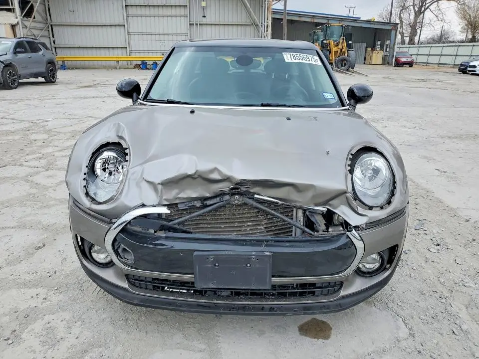 2017 MINI COOPER CLUBMAN  