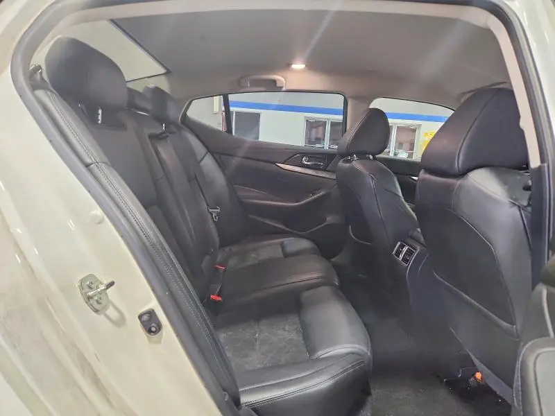2017 NISSAN MAXIMA 3.5 SR  