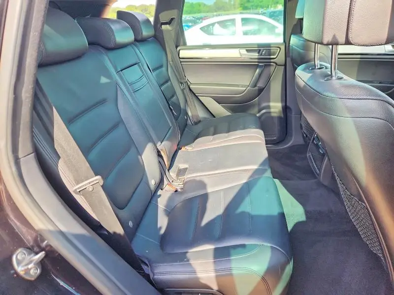 2017 VOLKSWAGEN TOUAREG WOLFSBURG  