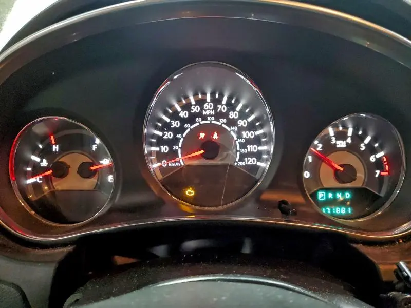 2014 CHRYSLER 200 LX  