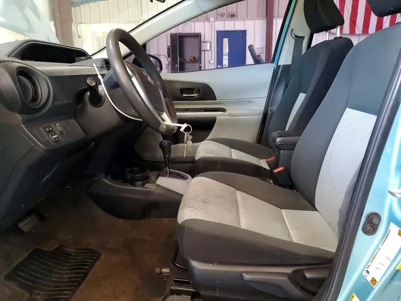 2014 TOYOTA PRIUS C TWO  