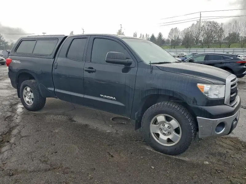 2013 TOYOTA TUNDRA DOUBLE CAB SR5  