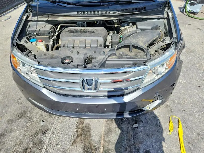 2011 HONDA ODYSSEY TOURING  