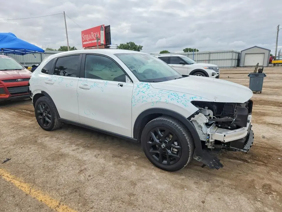 2024 HONDA HR-V SPORT  