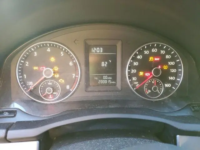 2010 VOLKSWAGEN JETTA LIMITED  