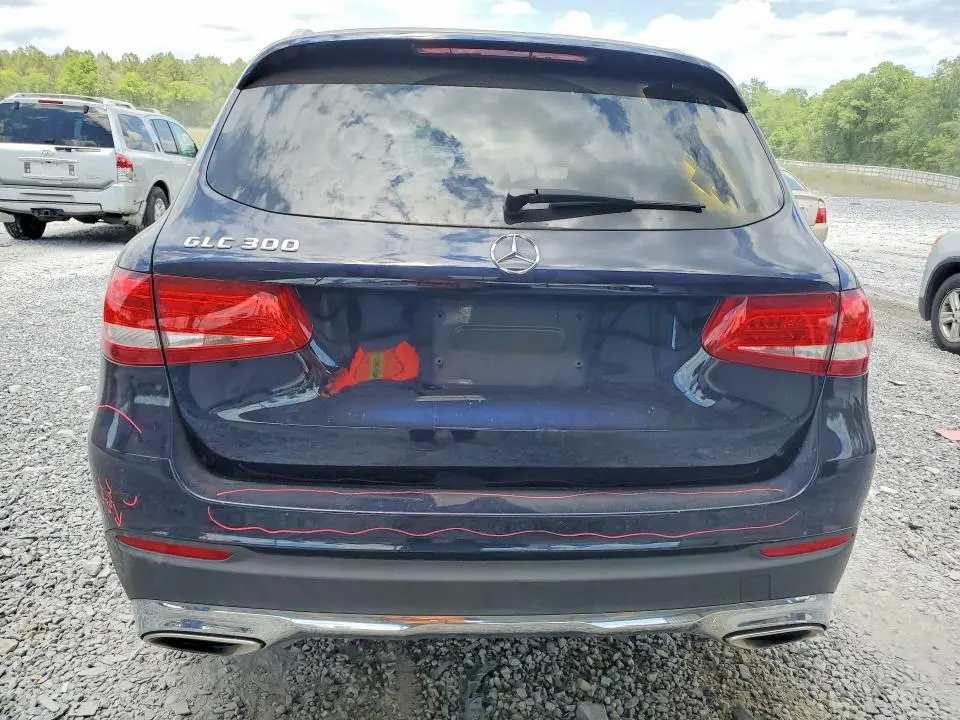 2016 MERCEDES-BENZ GLC 300  