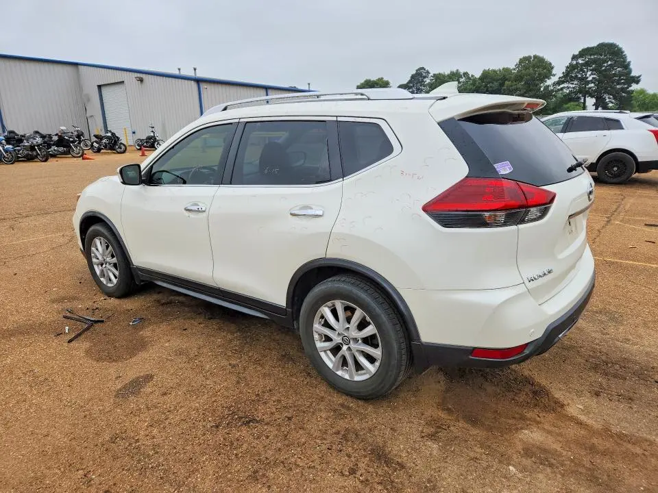 2019 NISSAN ROGUE SV  