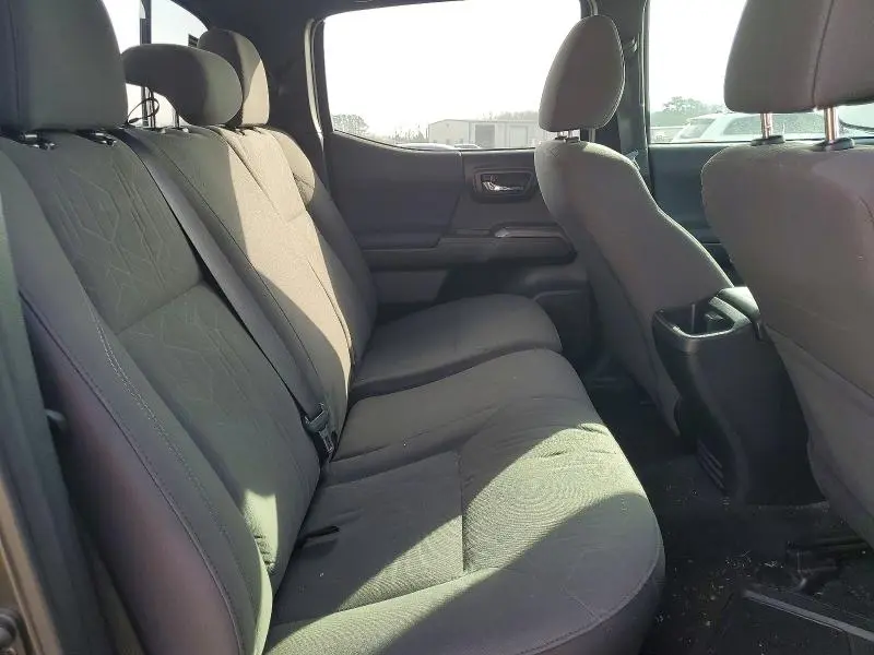 2018 TOYOTA TACOMA DOUBLE CAB  