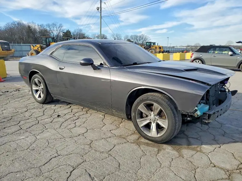 2016 DODGE CHALLENGER SXT  