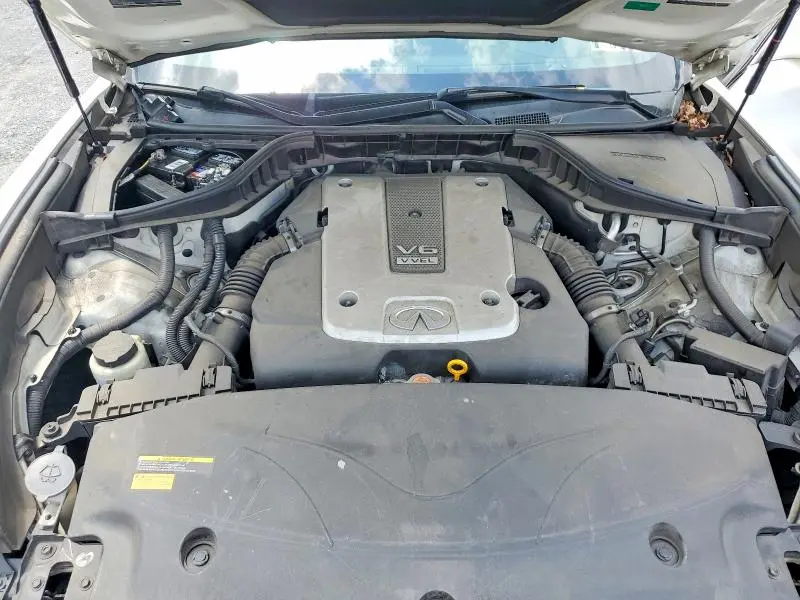 2013 INFINITI M37 X  