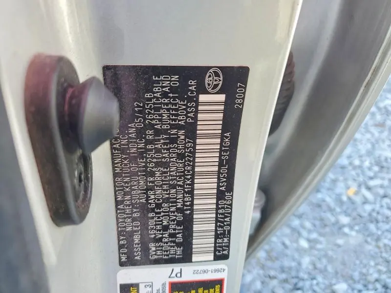 2012 TOYOTA CAMRY XLE  