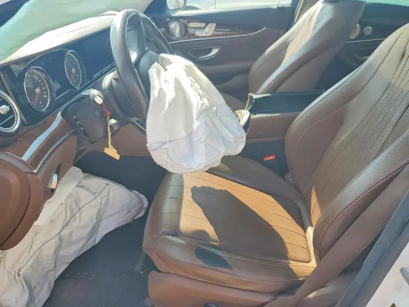 2017 MERCEDES-BENZ E 300 4MATIC  
