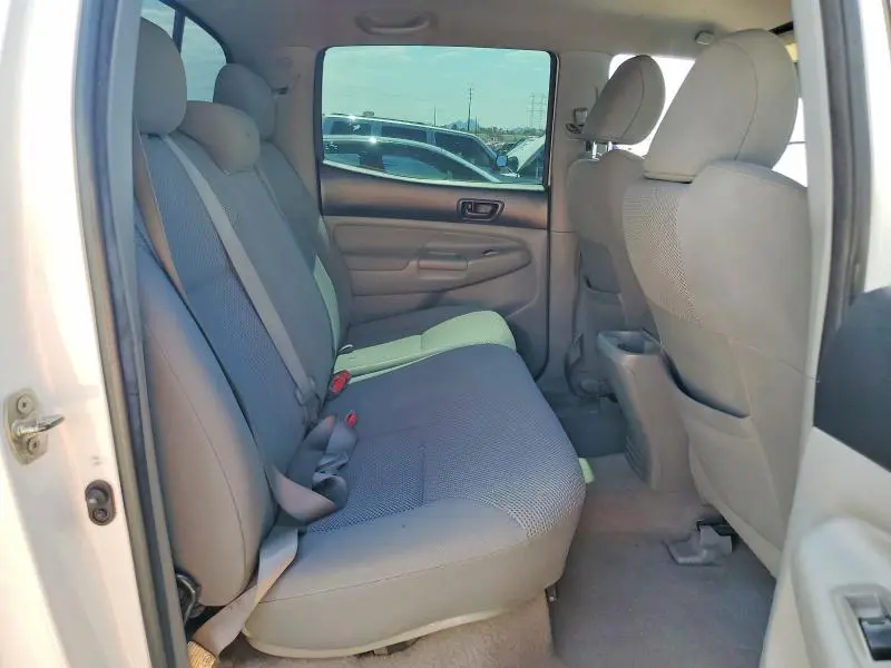 2011 TOYOTA TACOMA DOUBLE CAB PRERUNNER  