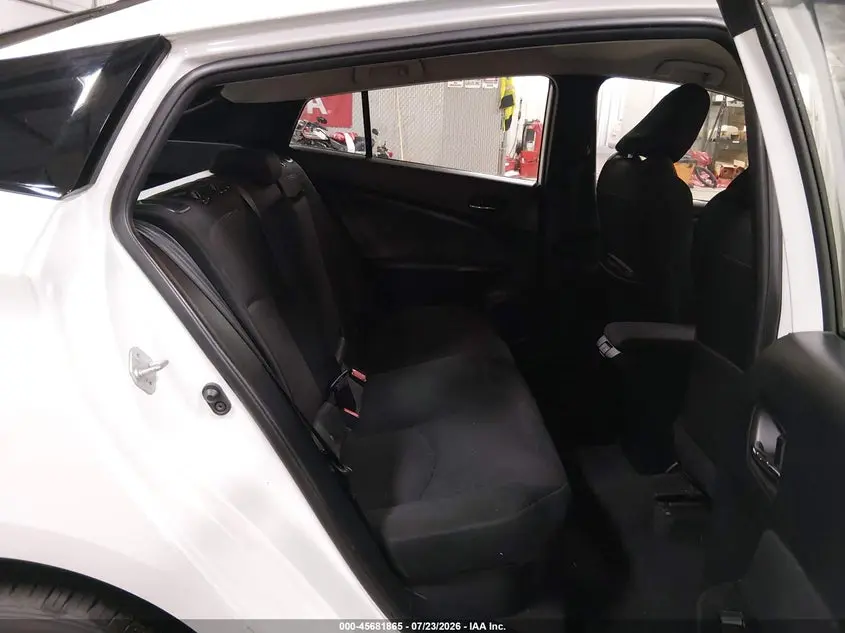 2021 TOYOTA PRIUS LE AWD-E