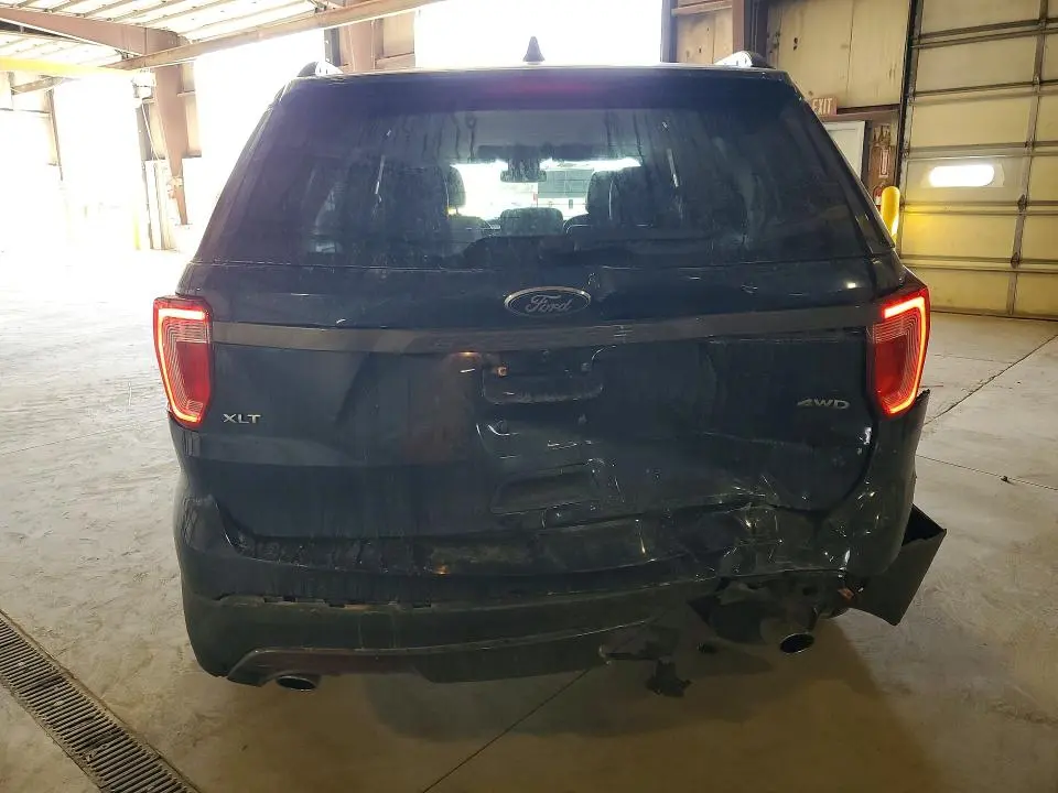2017 FORD EXPLORER XLT  