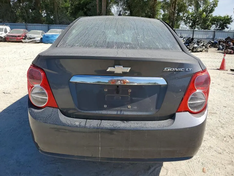2013 CHEVROLET SONIC LT  