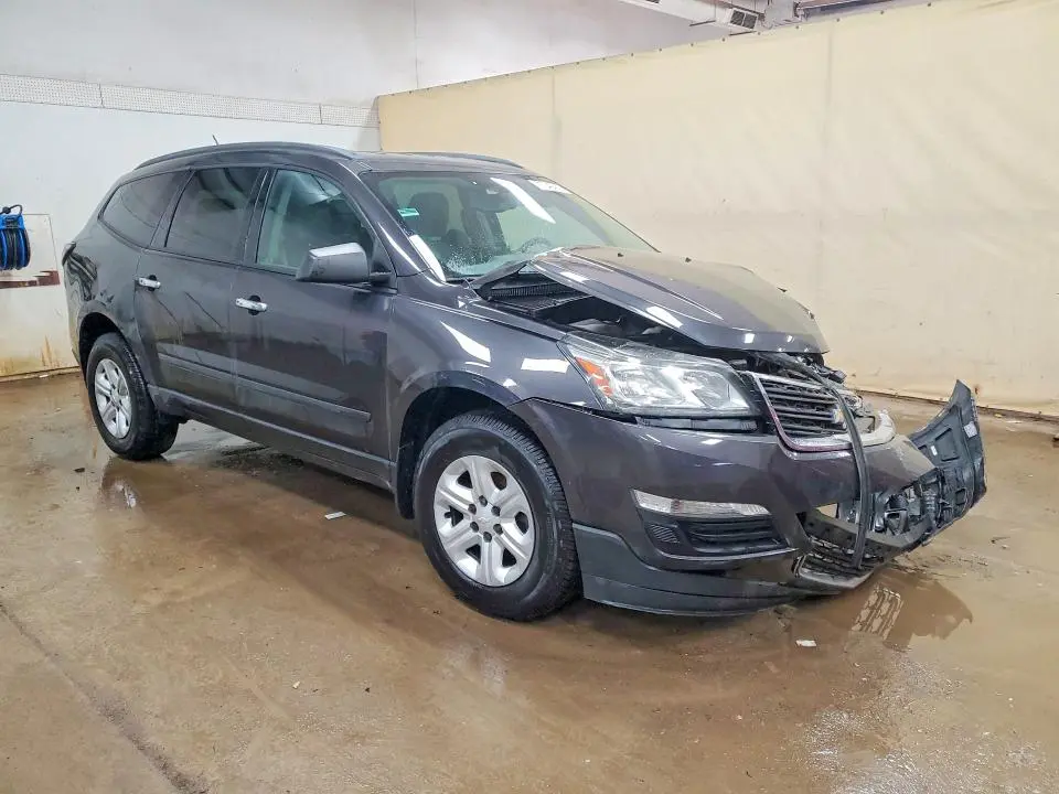 2015 CHEVROLET TRAVERSE LS  