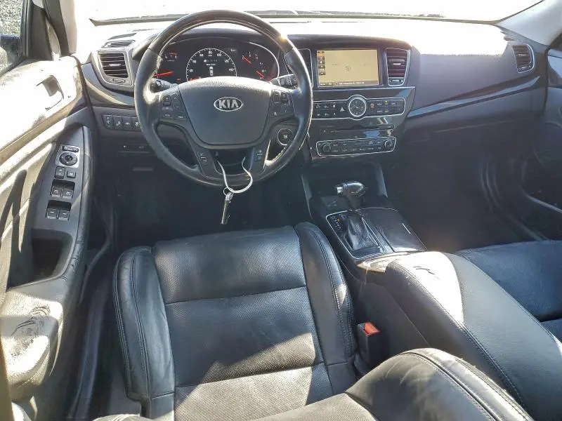 2015 KIA CADENZA PREMIUM  