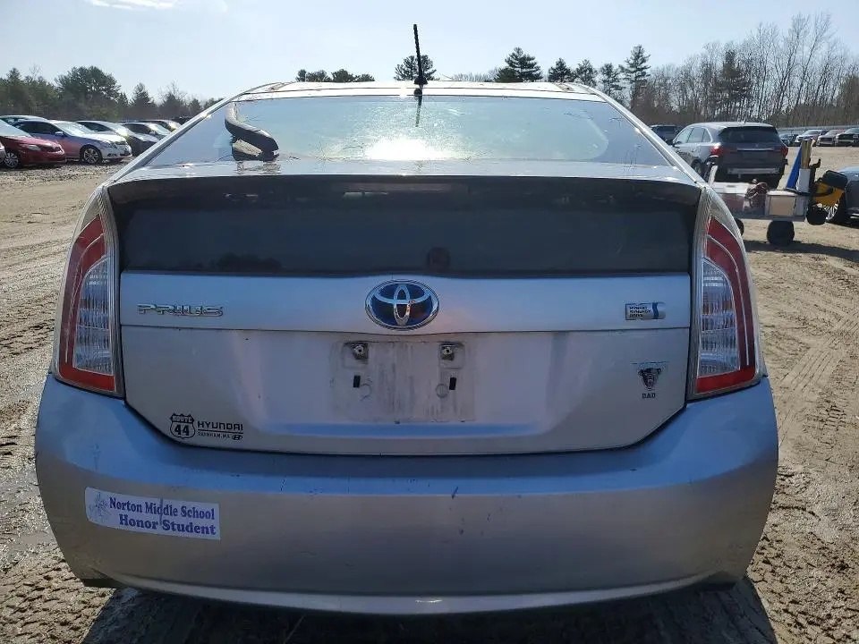 2012 TOYOTA PRIUS TWO  