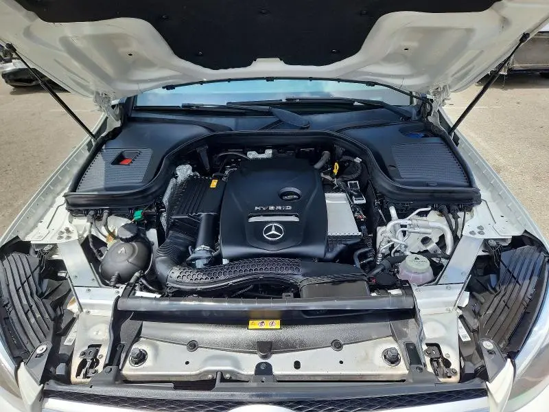 2019 MERCEDES-BENZ GLC 350E  
