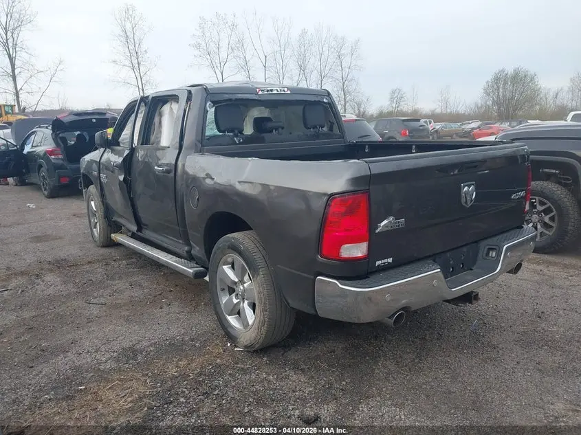 2016 RAM 1500 BIG HORN