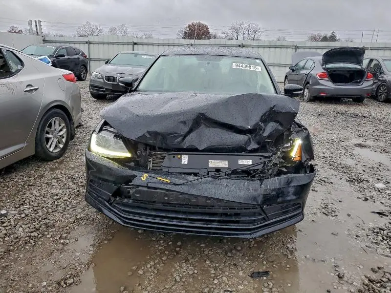 2017 VOLKSWAGEN JETTA SE  