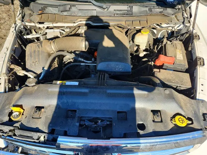 2017 RAM 1500 SLT  
