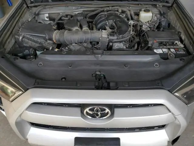 2014 TOYOTA 4RUNNER SR5  