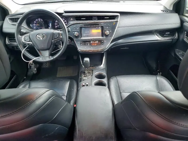 2017 TOYOTA AVALON XLE  