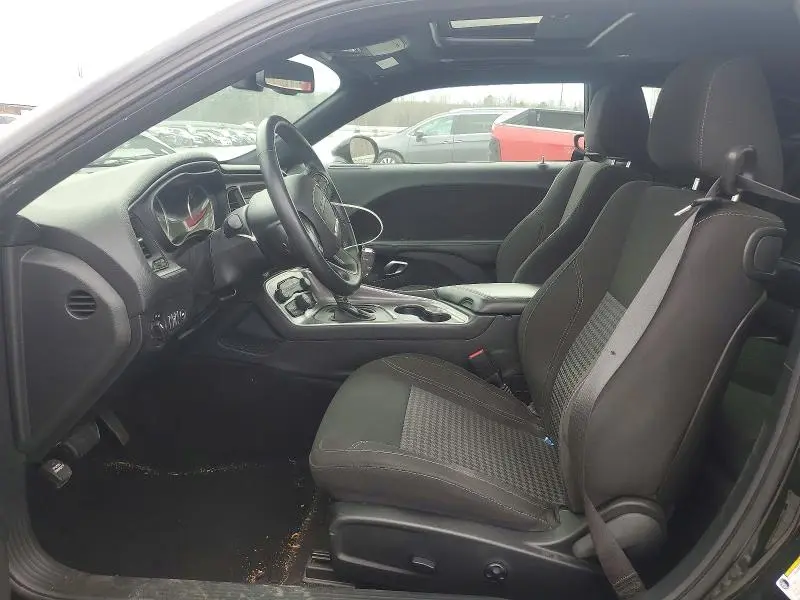 2020 DODGE CHALLENGER SXT  