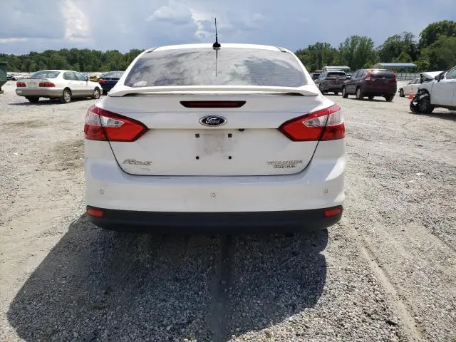 2014 FORD FOCUS TITANIUM  